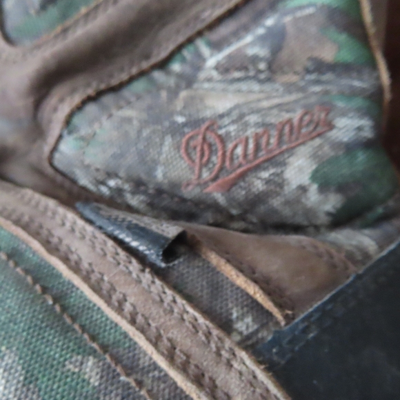 Danner 48063 - Steadfast Snake Boot 17" Realtree Xtra® Green sz 15 - Picture 6 of 10